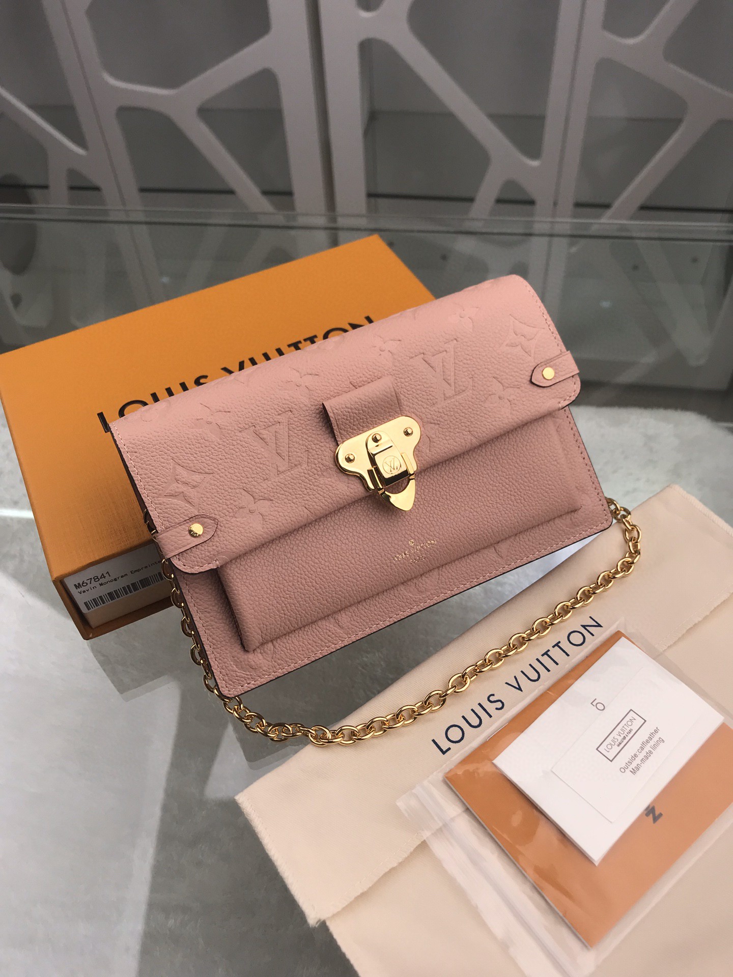 Louis Vuitton Vavin Chain Wallet M63398, Women's Fashion, Bags